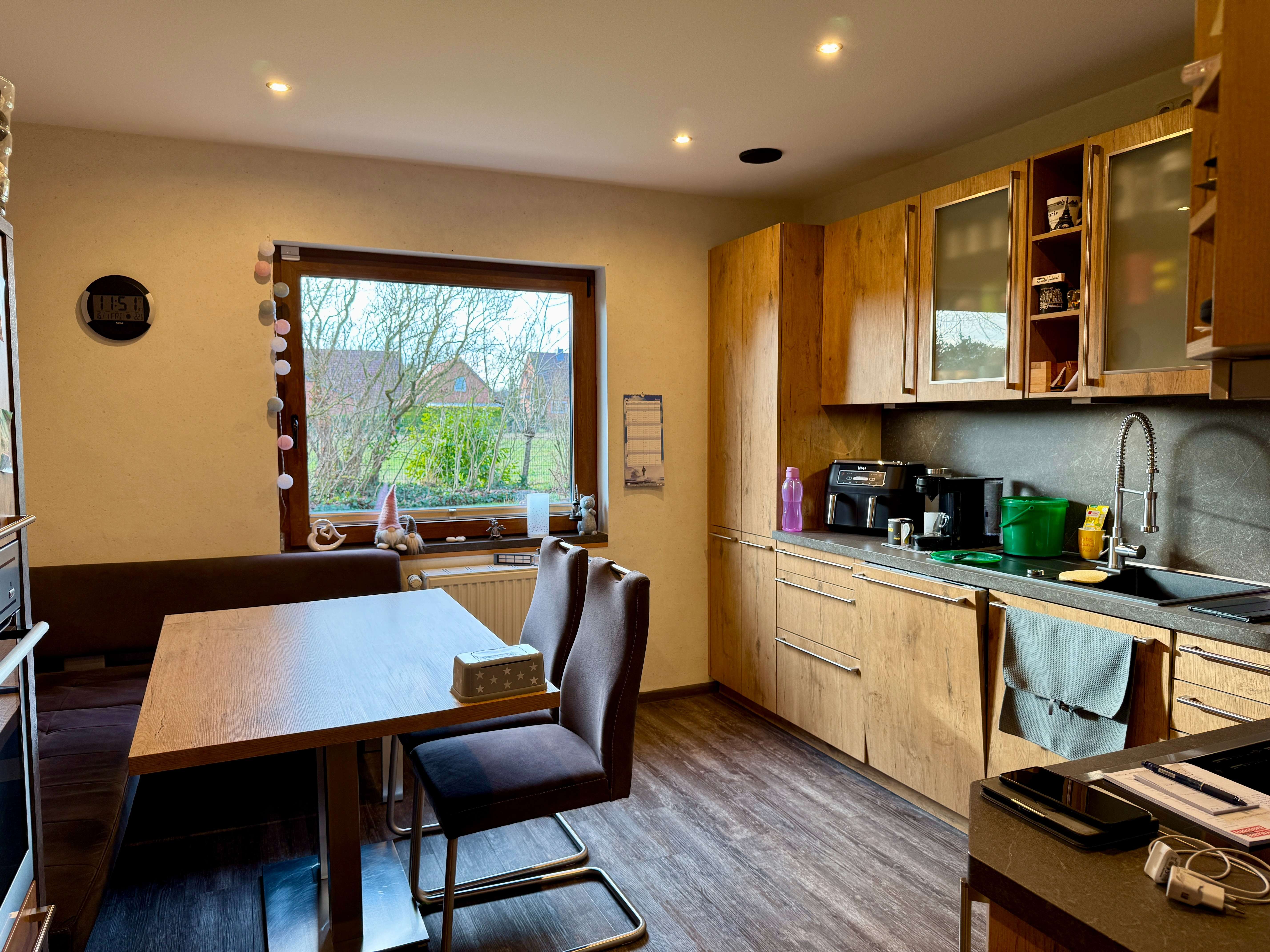 Immobilie in Wietzen - Modernisiertes Zweifamilienhaus mit Einliegerwohnung, Specksteinofen und PV Anlage in Wietzen! - Bild 5