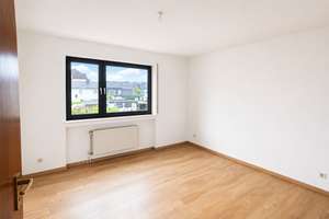Einziehen und Wohlfühlen: Helle 3-Zimmer-Wohnung mit Balkon und Garage – Die vollständige Adresse der Immobilie erhältst du vom Anbieter., 56070 Wallersheim, Koblenz – Vorschaubild 9