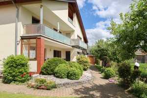 Wohnen & Vermieten: Modernes 3-Familienhaus in Brakel – Höxter (Kreis) – Vorschaubild 1