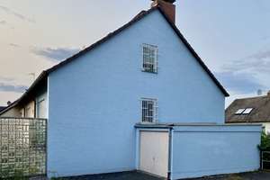 Reihenendhaus mit 6,5 Zimmern in Frankfurt-Berkersheim