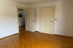 Wer das Besondere sucht, wird hier fündig: Ehemaliges Bauernhaus mit Scheune und Stallungen!  – Die vollständige Adresse der Immobilie erhältst du vom Anbieter., 74749 Rosenberg – Vorschaubild 9