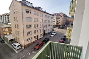 Traum-Wohnen mit 2 Balkons,hell,renoviert,Bad & Böden neu,perfekte Lage,schöne Ausblicke,EBK,top!