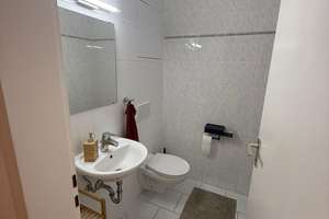 Gepflegte 3-Zimmer-Wohnung mit Dachterrasse im 3. OG in Ottobrunn – Ostpreußenstraße 12, 85521 Ottobrunn – Vorschaubild 4