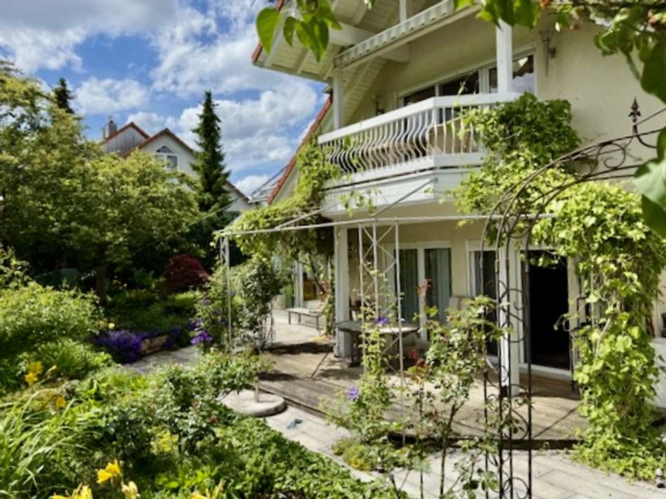 Hier wächst nicht nur Rasen, s
