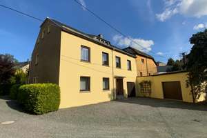 Charmantes Einfamilienhaus im Grünen mit gepflegtem Grundstück und zwei Garagen – Dittersdorfer Str. 3c, 9439 Amtsberg – Vorschaubild 1