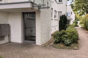 Charmante 4,5-Zimmer-Wohnung mit Balkon und Blick ins Grüne – Stuttgart-Weilimdorf – 70499 Weilimdorf (Ortsteil), Stuttgart – Vorschaubild 2