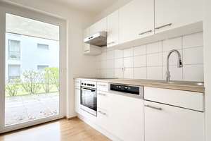 Sonnenverwöhnte Erdgeschosswohnung mit Terrasse, moderner Einbauküche & Tageslichtbad – Berliner Allee 8D, 64295 Darmstadt-West, Darmstadt – Vorschaubild 2