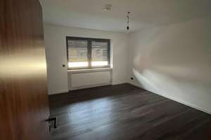 Erstbezug nach Sanierung: Großzügige Etagenwohnung – Bibliser Strasse 10, 68307 Sandhofen, Mannheim – Vorschaubild 6