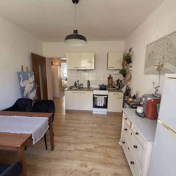 *** gepflegte 1-Zimmer-Wohnung - mit grüner Gemeinschaftsterrasse - in Aachen-Burtscheid ***