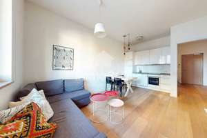 Property thumbnail 2