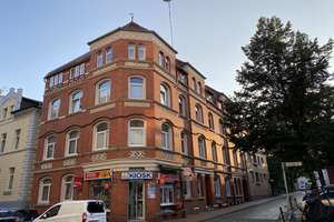 ab September // Urgemütliche helle Dachgeschosswohnung