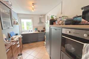 Gepflegte 3-Zimmer-Wohnung mit sonnigem Balkon und Stellplatz in begehrter Lage in Trier-Ruwer. – Die vollständige Adresse der Immobilie erhältst du vom Anbieter., 54292 Ruwer/Eitelsbach, Trier – Vorschaubild 2