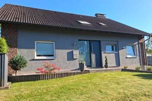 ** Großzügige und helle 3,5 Zimmer - Wohnung ** – Die vollständige Adresse der Immobilie erhältst du vom Anbieter., 44289 Sölderholz, Dortmund – Vorschaubild 1