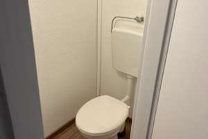 Schöne helle neu renovierte 2 Zimmerwohnung mit Balkon in Stuttgart Nord – Relenbergstraße 27 a, 70174 Relenberg, Stuttgart – Vorschaubild 14