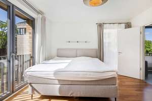 Einzigartige exklusive, barrierefreie 4-Zimmerwohnung direkt am Wasser mit Loggia und Tiefgarage – Die vollständige Adresse der Immobilie erhältst du vom Anbieter., 23558 Sankt Lorenz Süd, Lübeck – Vorschaubild 16