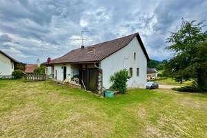 Großes Grundstück trifft auf großes Potenzial – Sanierungsbedürftiges EFH mit ca. 2.452 m² Grund – Dürnberger Straße 12, 93192 Wald – Vorschaubild 6