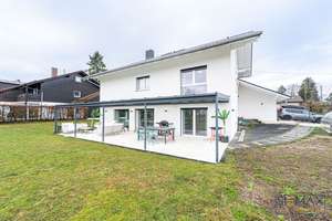 +++Wohntraum+++ Modernes Einfamilienhaus mit Wellnessbereich, großem Garten & Einliegerwohnung in Br