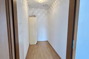 Große 2-Zimmer-Wohnung mit Balkon und Stellplatz nahe dem Stadtzentrum von Bad Neustadt – Goethestraße 15g, 97616 Bad Neustadt an der Saale – Vorschaubild 20