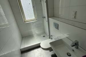 Kernsanierte, helle moderne 2-3 Zimmer-Wohnung (87 m²) mit Balkon in Köln-Kalk zu vermieten – Lüttringhauser Straße 46, 51103 Kalk (Ortsteil), Köln – Vorschaubild 15