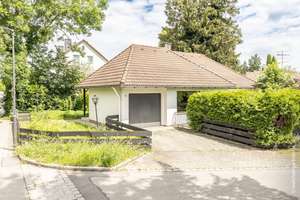 Einfamilienhaus-Bungalow mit schönem Südgarten (5 Gehminuten zur S-Bahn) – Die vollständige Adresse der Immobilie erhältst du vom Anbieter., 82223 Eichenau – Vorschaubild 4