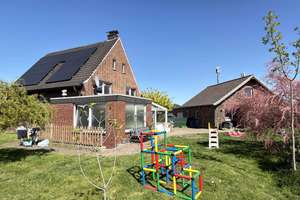 Einmaliges Zweifamilienhaus mit Nebengebäude, 2750m² Grundstück und 9 Zimmern – Die vollständige Adresse der Immobilie erhältst du vom Anbieter., 59071 Uentrop, Hamm – Vorschaubild 5