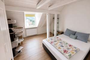 Charmante 2 Zi. Dachgeschosswohnung – modernisiert – Die vollständige Adresse der Immobilie erhältst du vom Anbieter., 93055 Schwabelweis, Regensburg – Vorschaubild 8