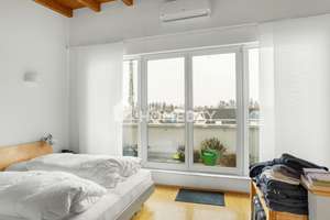 Ruhiges Wohnen zwischen City und Natur: stilvolles Townhouse mit Südterrasse, Balkon & Kamin – Die vollständige Adresse der Immobilie erhältst du vom Anbieter., 60439 Niederursel, Frankfurt am Main – Vorschaubild 16