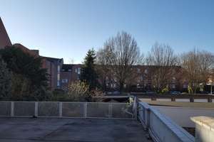 In 2020 Modernisierte Wohnung mit vier attraktiven Zimmern und begehbarer Dachterrasse in Viersen. – Gladbacher Str. 19-21, 41747 Viersen – Vorschaubild 2