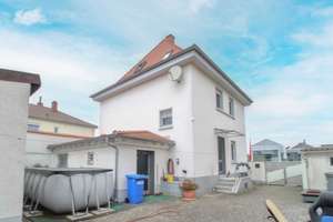 Greifen Sie zu! Gepflegtes Einfamilienhaus samt Garten, Garage und 2 Freistellplätzen in Haßloch – Die vollständige Adresse der Immobilie erhältst du vom Anbieter., 67454 Haßloch – Vorschaubild 3