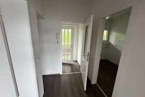 Renovierte 2 Zi.-Whng.- Sonnenbalkon - Wannenbad mit Fenster - Duisburg Rheinhausen – Beethovenstraße 7, 47226 Rheinhausen-Mitte, Duisburg – Vorschaubild 7