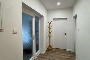 Frisch renovierte 3-Zi. Wohnung mit Balkon, Terrasse und Gartennutzung in der Calenberger Neustadt – Duvehof 2, 30169 Calenberger Neustadt, Hannover – Vorschaubild 1