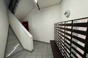 Hübsche vermietete Wohnung mitten in der Innenstadt. – Zähringerstr. 47-49, 76133 Innenstadt-Ost, Karlsruhe – Vorschaubild 4