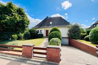 Schöne Lage: EFH mit großem Garten und Vollkeller