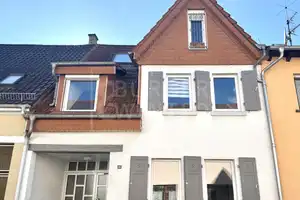 Charmantes Reihenmittelhaus in zentraler Lage – Rhein-Neckar-Kreis – Vorschaubild 1