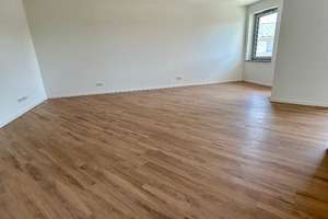 zukunftsweisende, moderne Wohnung, offene Küche zum Wohnbereich, Balkon, Badewanne, Fußbodenheizung, – Adolf-Damaschke-Ring 39, 68259 Feudenheim, Mannheim – Vorschaubild 3