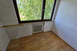 Ein Traum von einem Haus, gut in Schuss, groß, familienfreundlich mit tollem Garten und Aussicht! – Leharstraße 63, 71254 Ludwigsburg (Kreis) – Vorschaubild 17