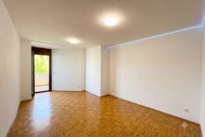 Helles 1-Zimmer-Apartment in ruhiger Lage, mit Balkon & EBK