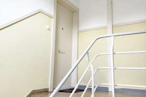 Ruhiges  1-Zimmer-Apartment in Berlin-Lankwitz  – Langkofelweg 8b, 12247 Lankwitz, Berlin – Vorschaubild 2