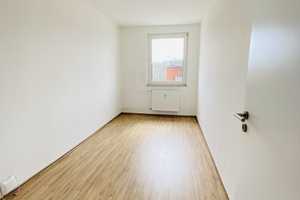 Helle und gemütliche 3-Raumwohnung mit Einbauküche und Balkon – Hohe Str. 3, 39124 Magdeburg – Vorschaubild 8