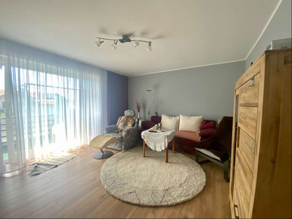 Immobilie in Gilching - Charmante Doppelhaushälfte in Gilching, Geisenbrunn - Bild 3