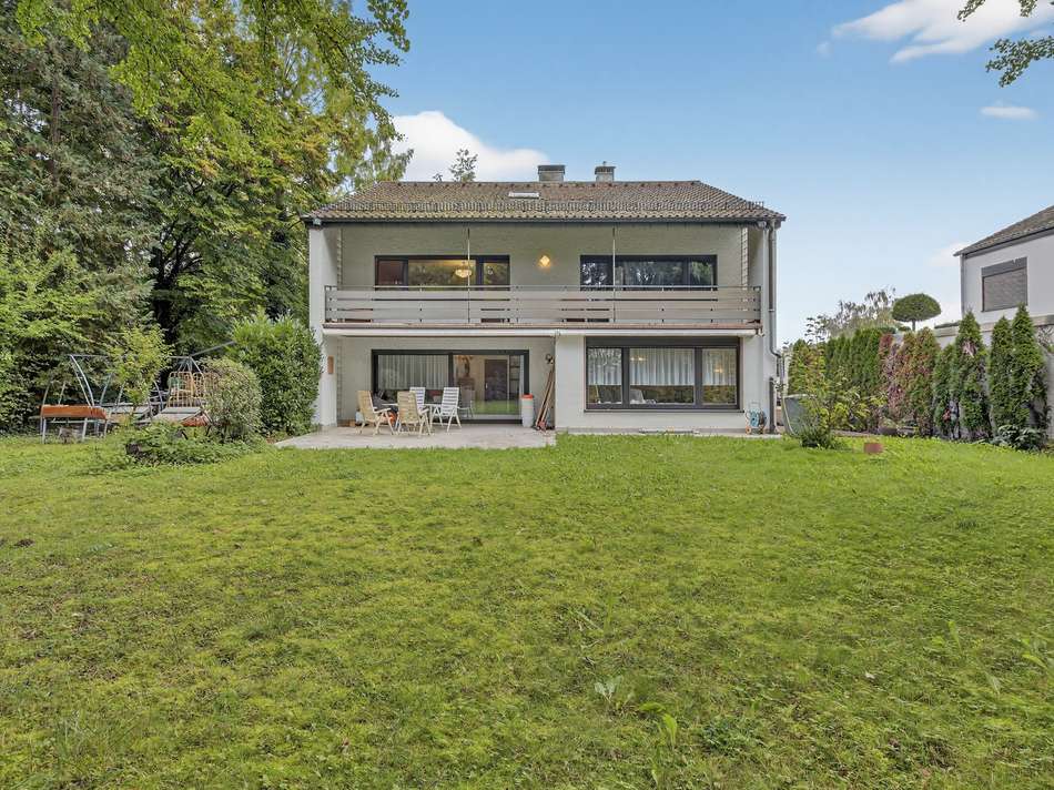 Hausansicht - Garten