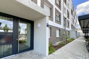 neuwertige 2-Zimmer-Erdgeschoss-Wohnung – Die vollständige Adresse der Immobilie erhältst du vom Anbieter., 86156 Kriegshaber, Augsburg – Vorschaubild 2