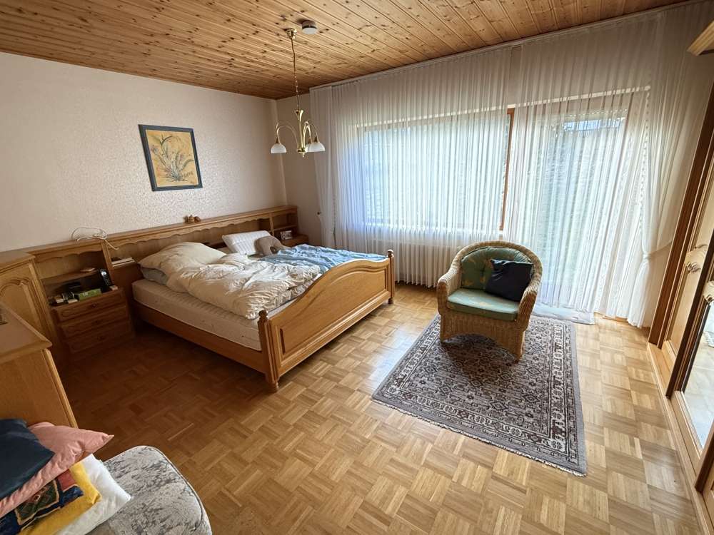 Immobilie in Steimel - Ansprechendes Einfamilienhaus mit außergewöhnlichem Raumangebot in ruhiger Ortsrandlage - Bild 5