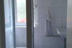Mitbewohnerin gesucht | Schöne 3-Zimmer-Altbauwohnung mit Garten| Nähe Marienplatz – Elsterstaffel 3, 70199 Südheim, Stuttgart – Vorschaubild 3
