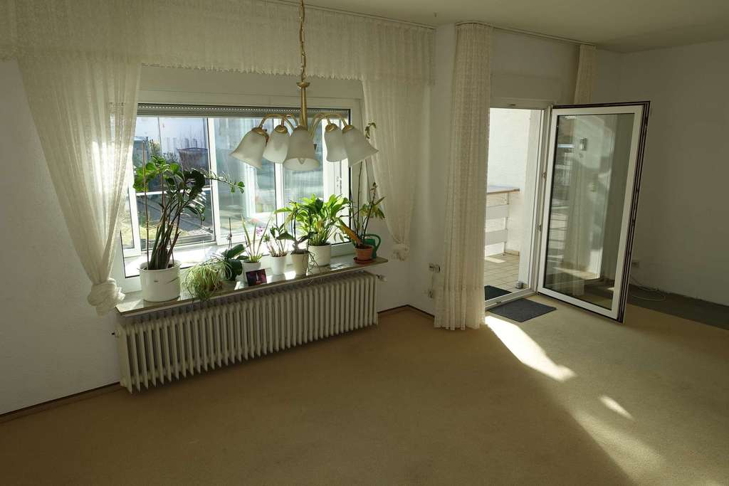 Immobilie in Diepholz - *** Reihenmittelhaus mit Wintergarten in Diepholz zu verkaufen*** - Bild 2