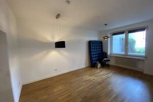 Vollständig renovierte 3-Zimmer-Wohnung mit Balkon in Düsseldorf