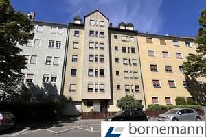 N-Süd, ruhige Seitenstraße! Ganz oben! Vermietete 4-Zi.-Galerie-ETW mit Westbalkon + TG!