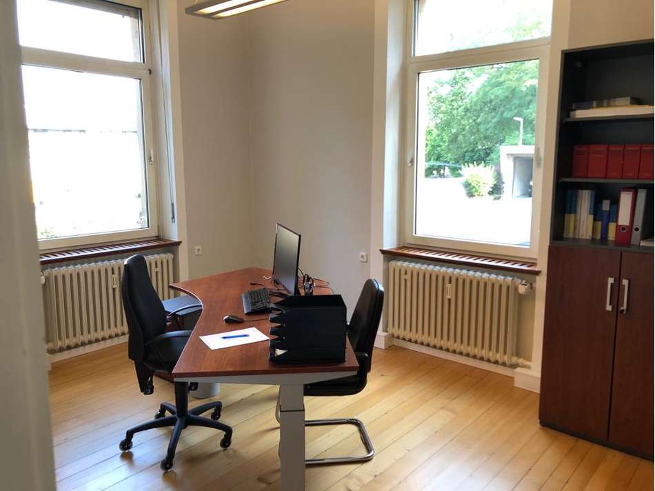 8 Kriegsstr 234 EG