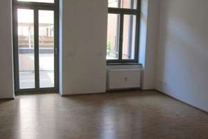 Hochwertig sanierte 2-Raumwohnung mit großer Sonnenterrasse und Einbauküche – Behringstraße 48, 1159 Friedrichstadt, Dresden – Vorschaubild 4