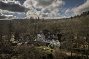 Traumhafte möblierte Wohnung im historischen Mühlendenkmal im Rheingau – Die vollständige Adresse der Immobilie erhältst du vom Anbieter., 65201 Frauenstein, Wiesbaden – Vorschaubild 8
